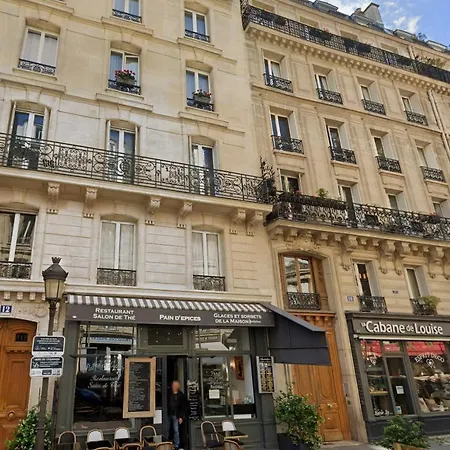Renove Parisien En Plein Coeur De L'ile Saint-louis Juste En Face De Notre-dame ! Parigi