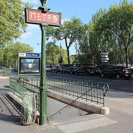 Appartamento Renove Parisien En Plein Coeur De L'ile Saint-louis Juste En Face De Notre-dame !