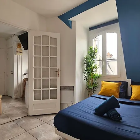 Renove Parisien En Plein Coeur De L'ile Saint-louis Juste En Face De Notre-dame ! Appartamento